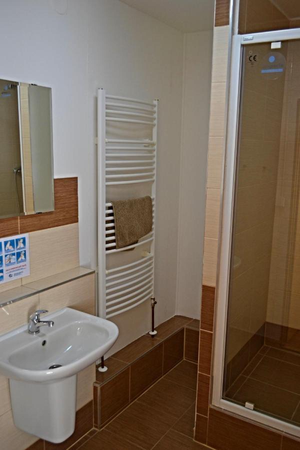 Hostel U Sv. Stepana ลิโตเมริเซ ภายนอก รูปภาพ